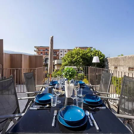 Delightful Luxury With Heated Pool Near Catania, Taormina, The Sea And Mount Etna By Sicilian Relaxing Homes